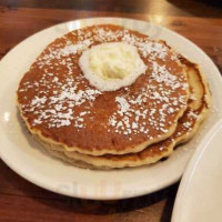 Benny's Cafe