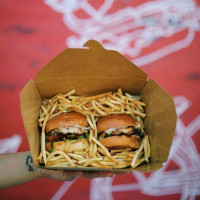 Simmzy's Huntington Beach