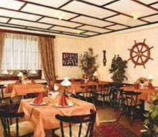 Hotel Am Deich & Restaurant Zu Den Deichstuben