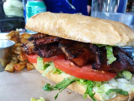 The Black Duck Cask And Bottle