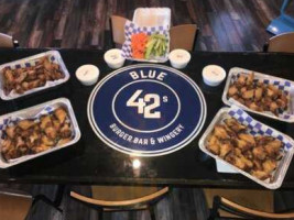 Blue 42’s Burger And Wingery