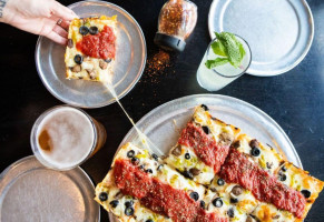 Via 313 Pizza
