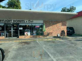 Daylight Donuts