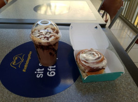 Cinnabon