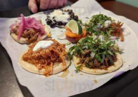 Taquería Los Puñales