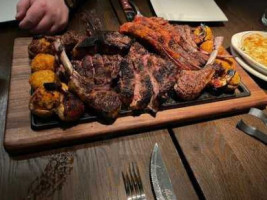 Perry's Steakhouse Grille