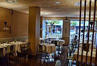 Yoldi Restaurante Cafe Bar
