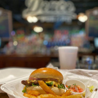Deuce Pub Pit