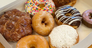 Lee's Fried Chicken Donuts