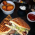 Pub 925