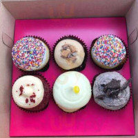 Smallcakes A Cupcakery And Creamery