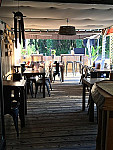 Le Balian Cafe