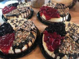 Momo's Cheesecakes