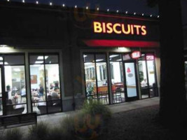 Biscuits Cafe