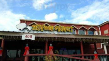 Pier 8 Seafood Market