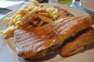 Cafe El Mundo Cubano