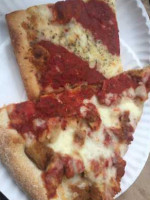 Lorenzo's Pizza