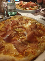 Pizzeria Dunvegan Di Lenatti Daria E C