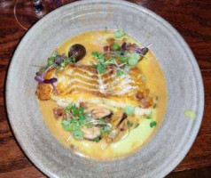 Bar Crudo Oyster Bar And Restaurant