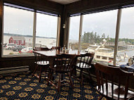 TugBoat Inn & Restaurant