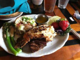 Los Arcos Steak Lobster