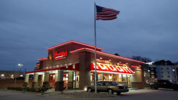 Freddy's Frozen Custard Steakburgers