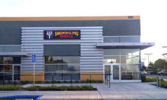 Smoking Pig Bbq
