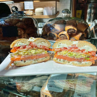 Davidovich Bakery Bagel Cafe