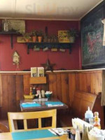 Roadhouse Cafe