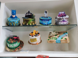 Dewey's Bakery