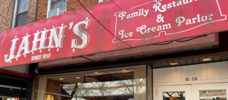 Jahn's Since 1897 Family And Ice Cream Parlor