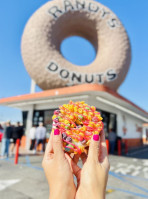 Randy's Donuts