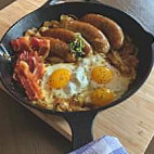 Uli's Famous Sausage