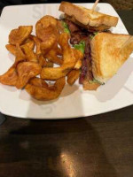 Gander, An American Grill