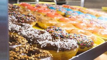 Pat's Donuts