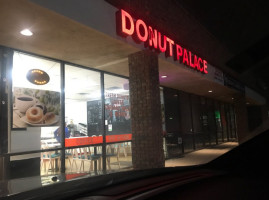 Donut Palace