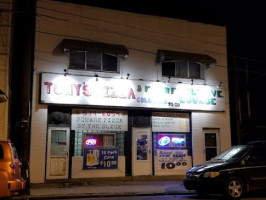 Tonys Pizza
