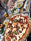 Ronnie's Wood Fired Pizza