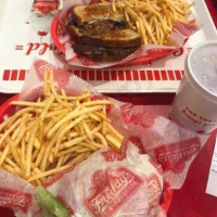 Freddy's Frozen Custard Steakburgers