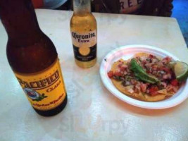Los Mariscos
