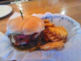 Suwallers Grill