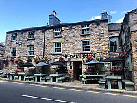 Dalesman Country Inn