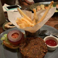 Grand Lux Cafe