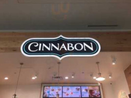 Cinnabon