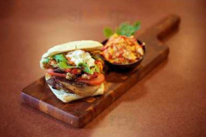 The 'wich On Sycamore