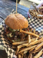 Maniac Burger