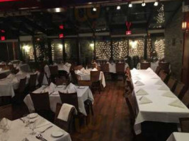 The Pearl Room