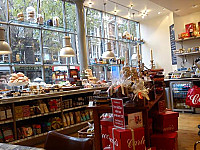 Carluccio's Islington