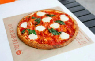 Blaze Pizza