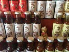 Bear Pit Bar-b-que Restaurant